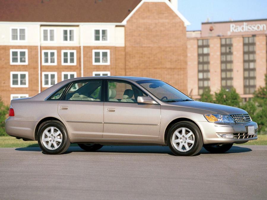  Toyota Avalon 2003 года  (фото 18 из 20)